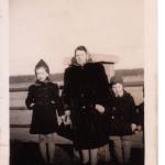 Mary, Jeannie & David 4 1944