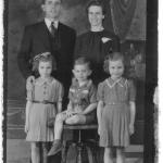 George & Isobel, Malcolm, Helen, Betty approx 1942-43